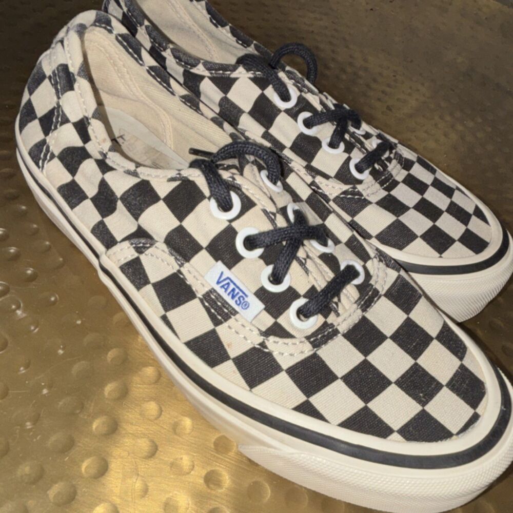 Vans UltraCush Black White Canvas Checkered Lace Up Men's Casual Sneakers size 4